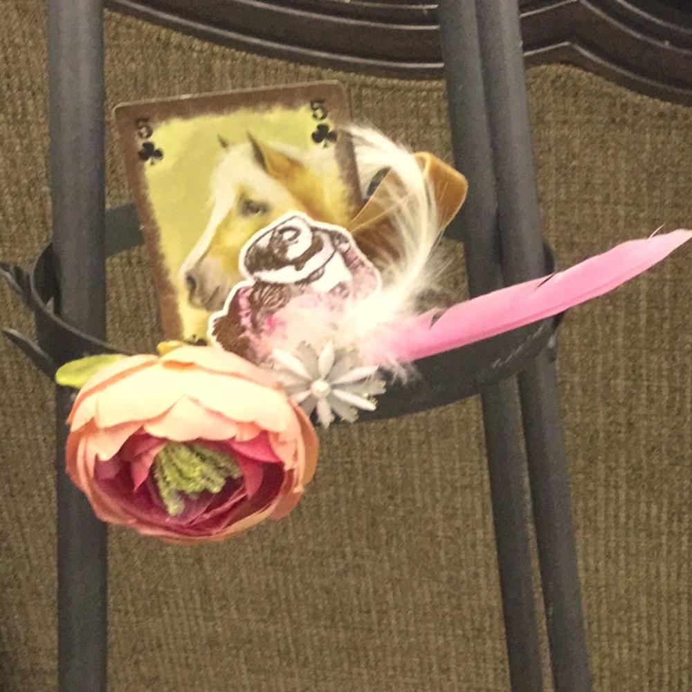 Artisan farmer’s market chic boho hat clip upcycled repurpose hat clip pocket